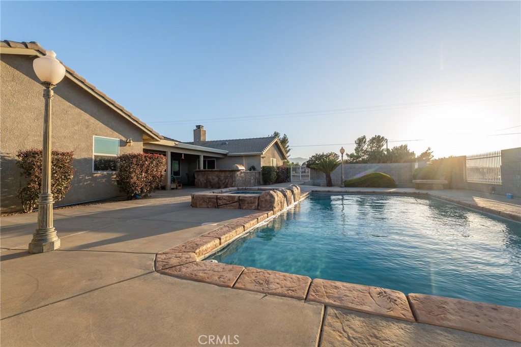 11526 Prairie Property Photo 38