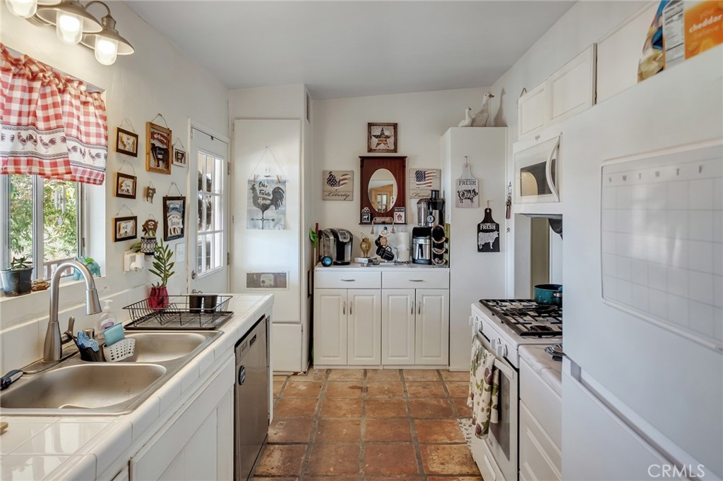 32720 Carnelian Property Photo 10