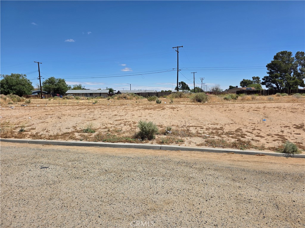 500 Isabella Boulevard Property Photo 1