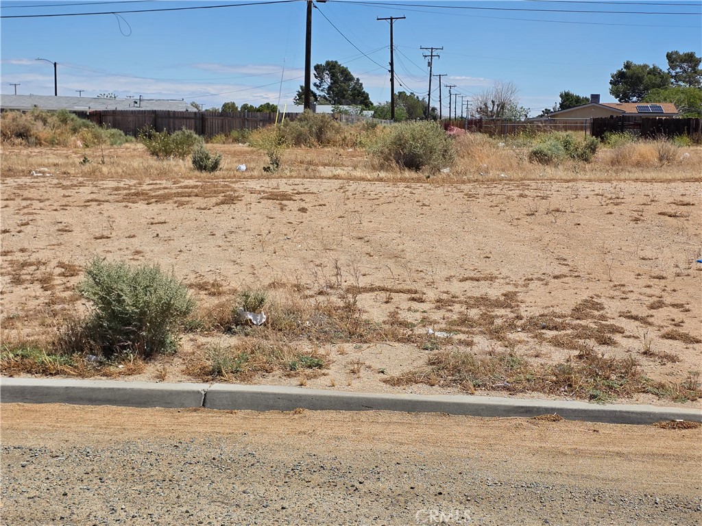 500 Isabella Boulevard Property Photo 2