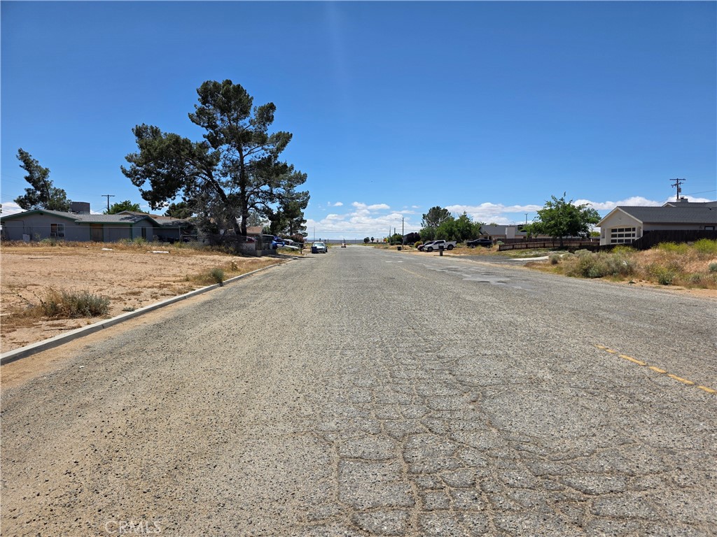 500 Isabella Boulevard Property Photo 4