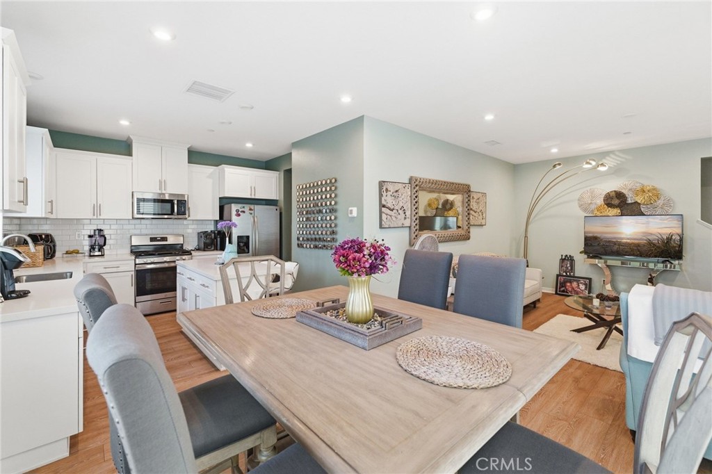 16049 Narni Property Photo 6