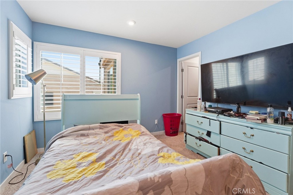 16049 Narni Property Photo 25