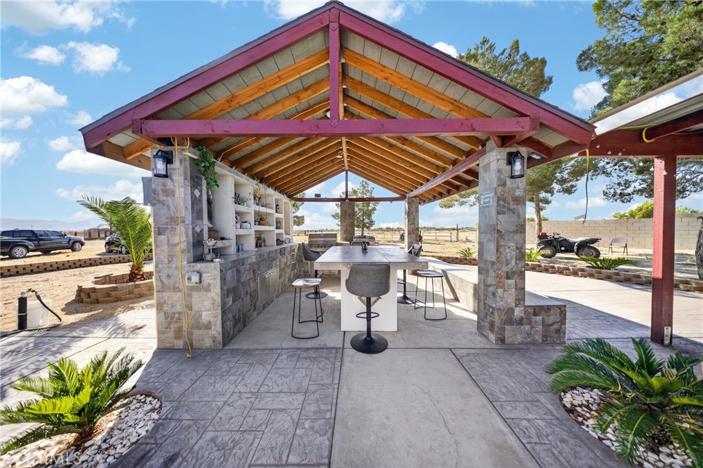 5229 Carr Property Photo 4