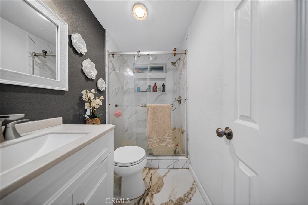 5229 Carr Property Photo 19