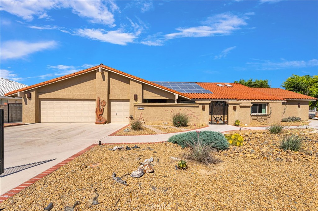 14531 Galleon Property Photo 4