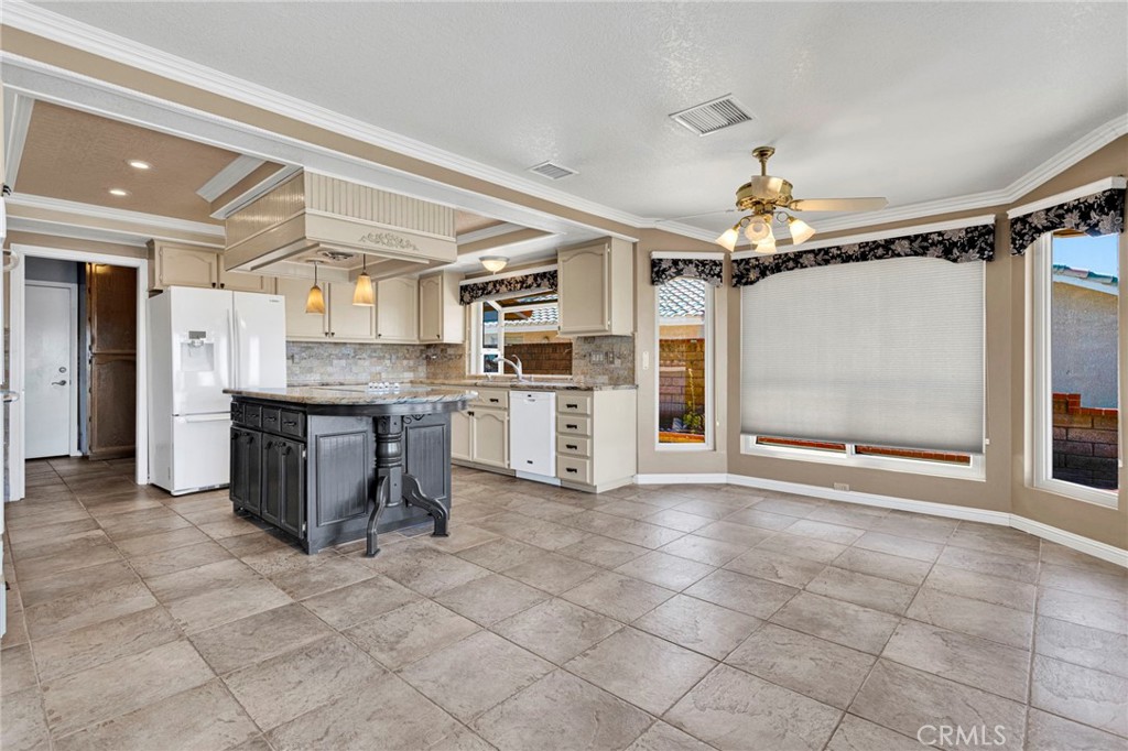 14531 Galleon Property Photo 17