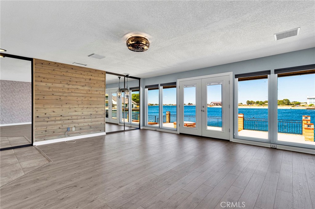 14531 Galleon Property Photo 32