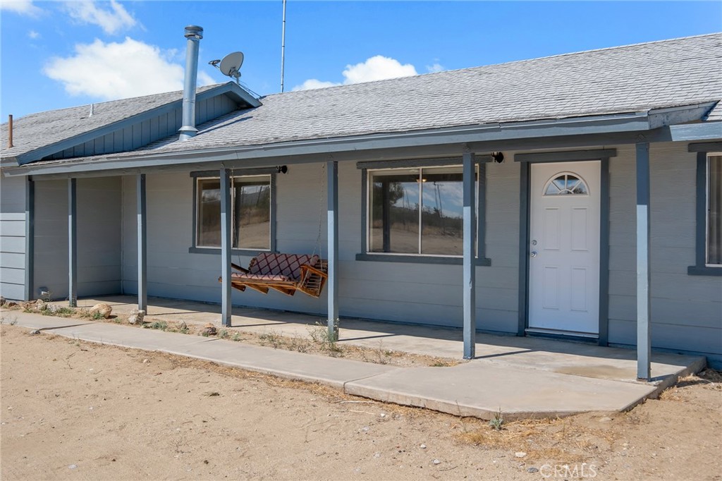 12736 Oasis Property Photo 3