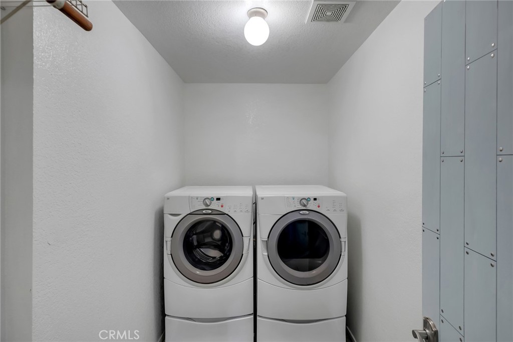 12736 Oasis Property Photo 13