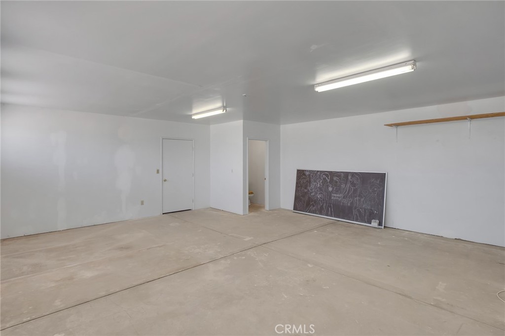 12736 Oasis Property Photo 24