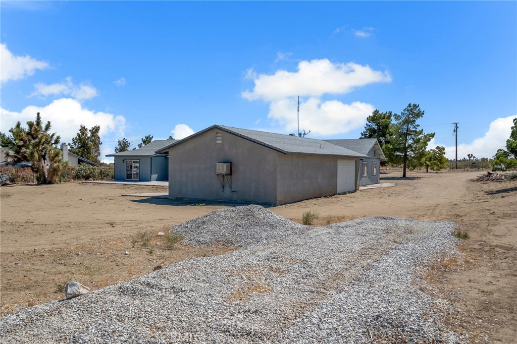 12736 Oasis Property Photo 31