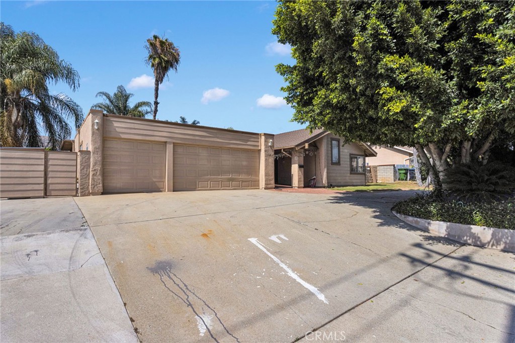 1087 Baseline Road Property Photo 1