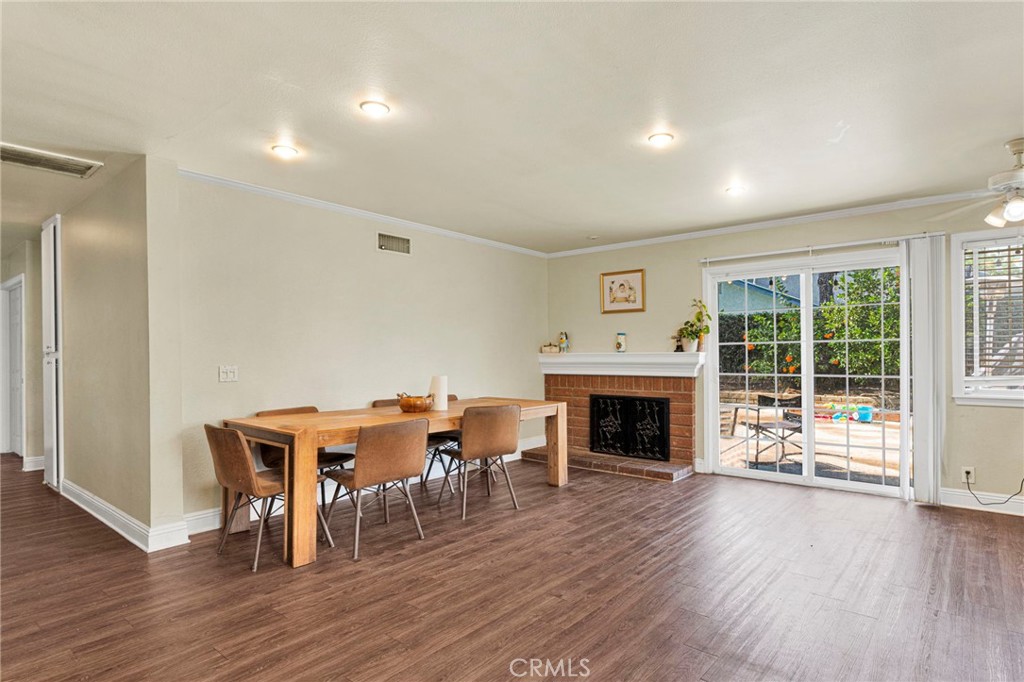 1087 Baseline Road Property Photo 12