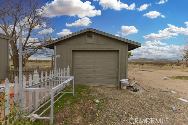 18967 Tawney Property Photo 3