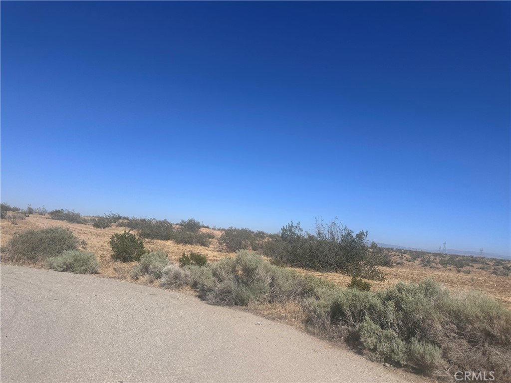 0 El Evado Property Photo 5