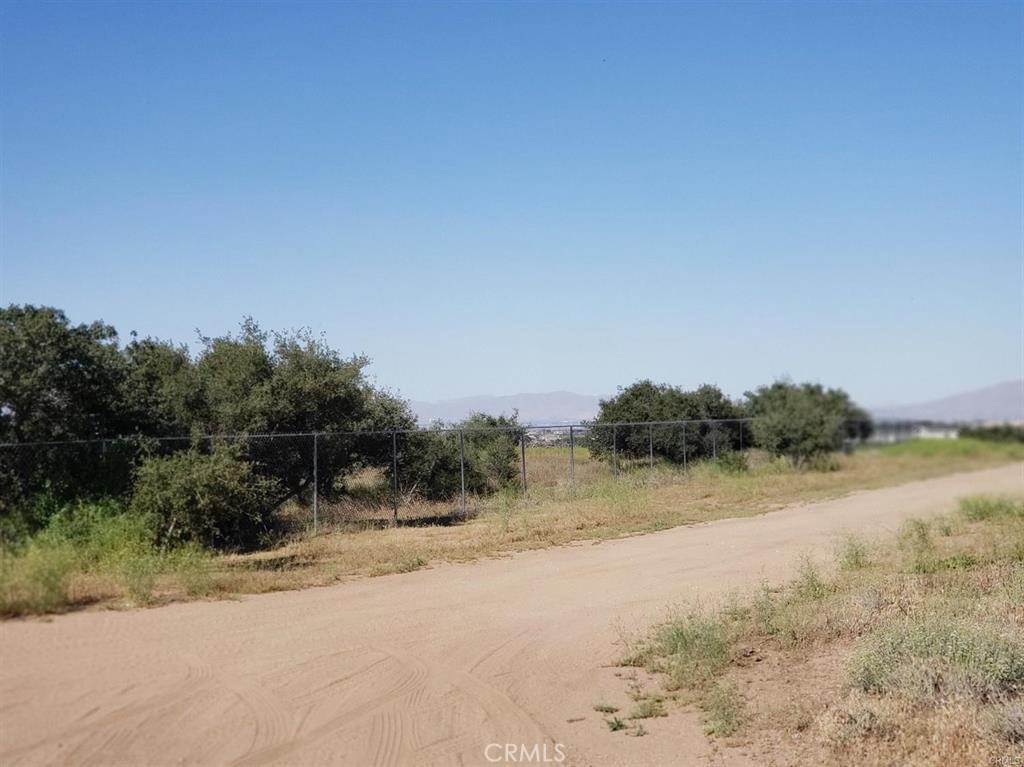 9922 Emerson Road Property Photo 2