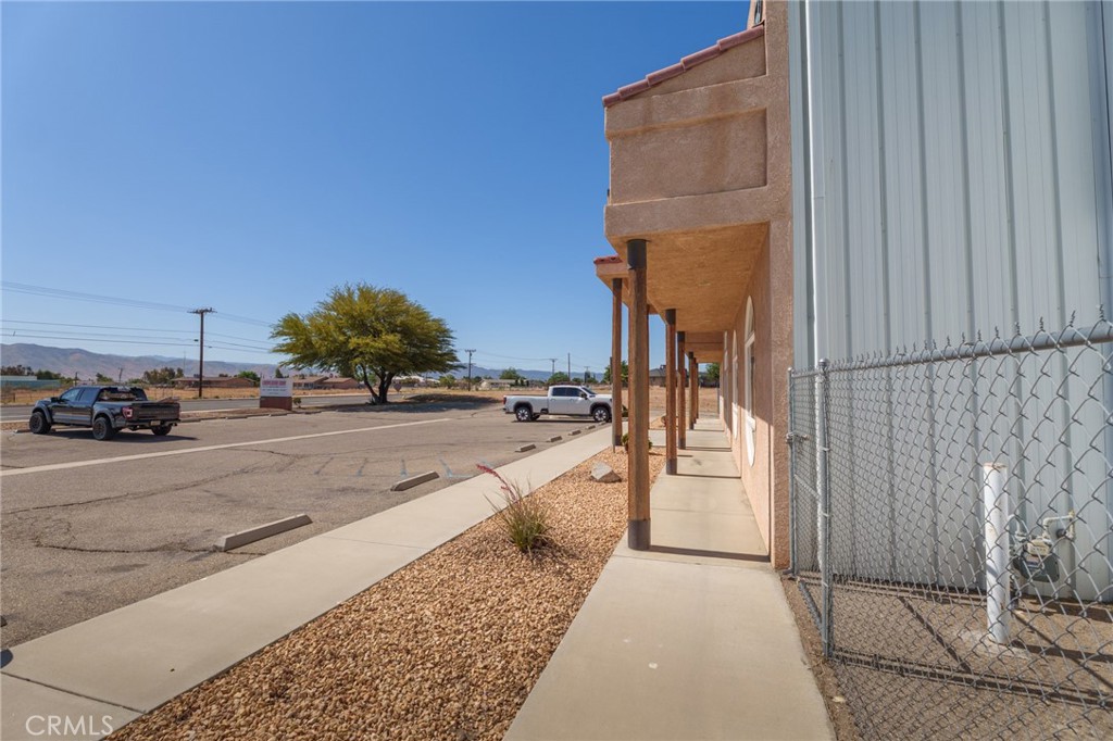 10350 I Avenue Property Photo 5