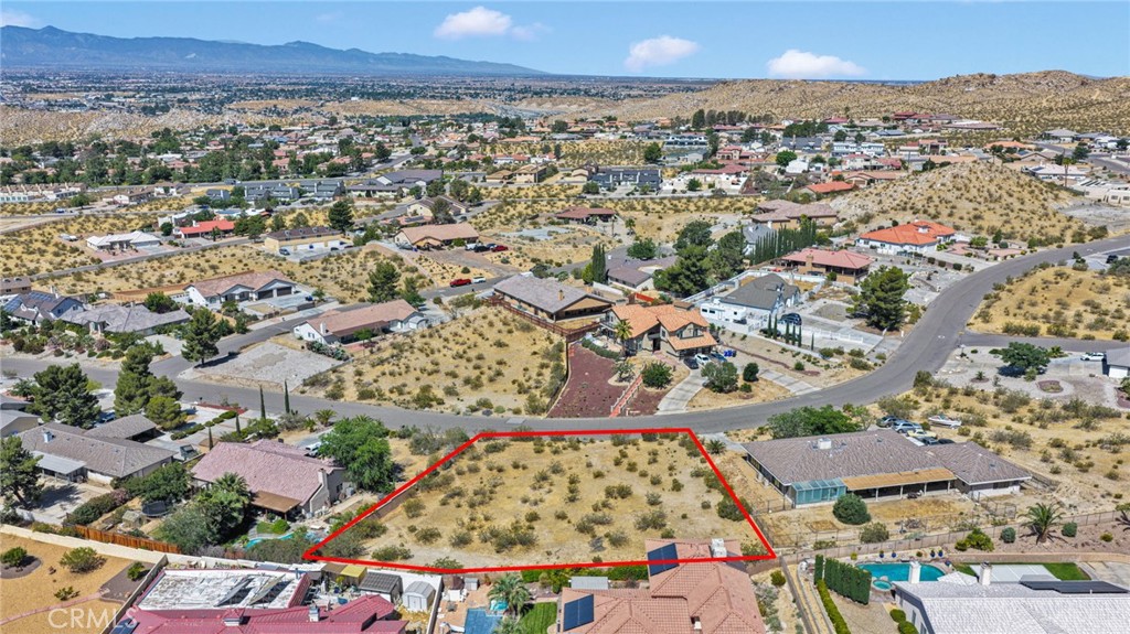 16425 Viho Property Photo 8