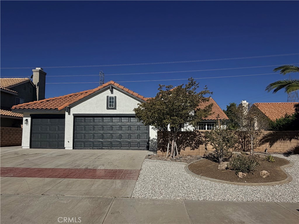 12590 High Desert Road Property Photo 1