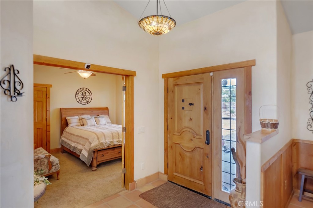 8334 Sky Line Property Photo 5