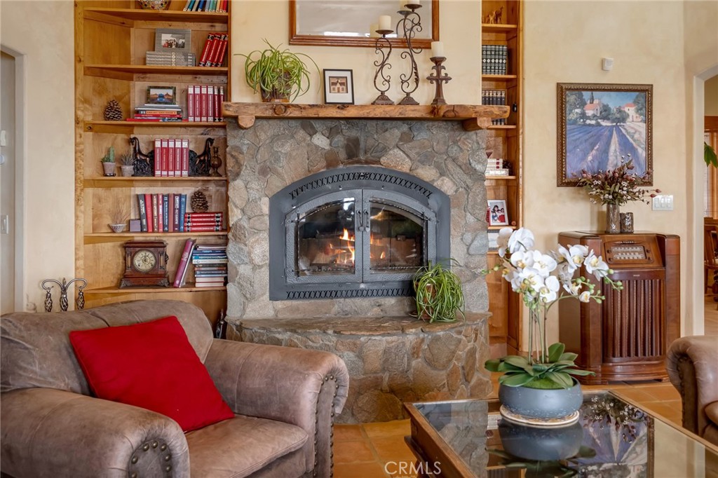 8334 Sky Line Property Photo 13