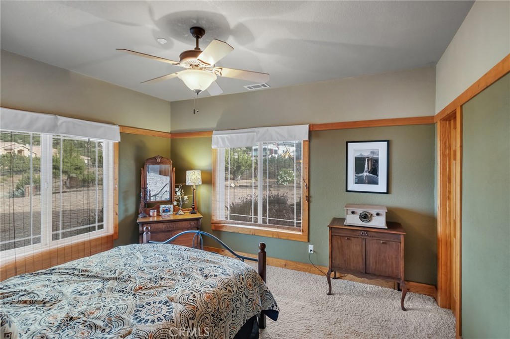 8334 Sky Line Property Photo 28