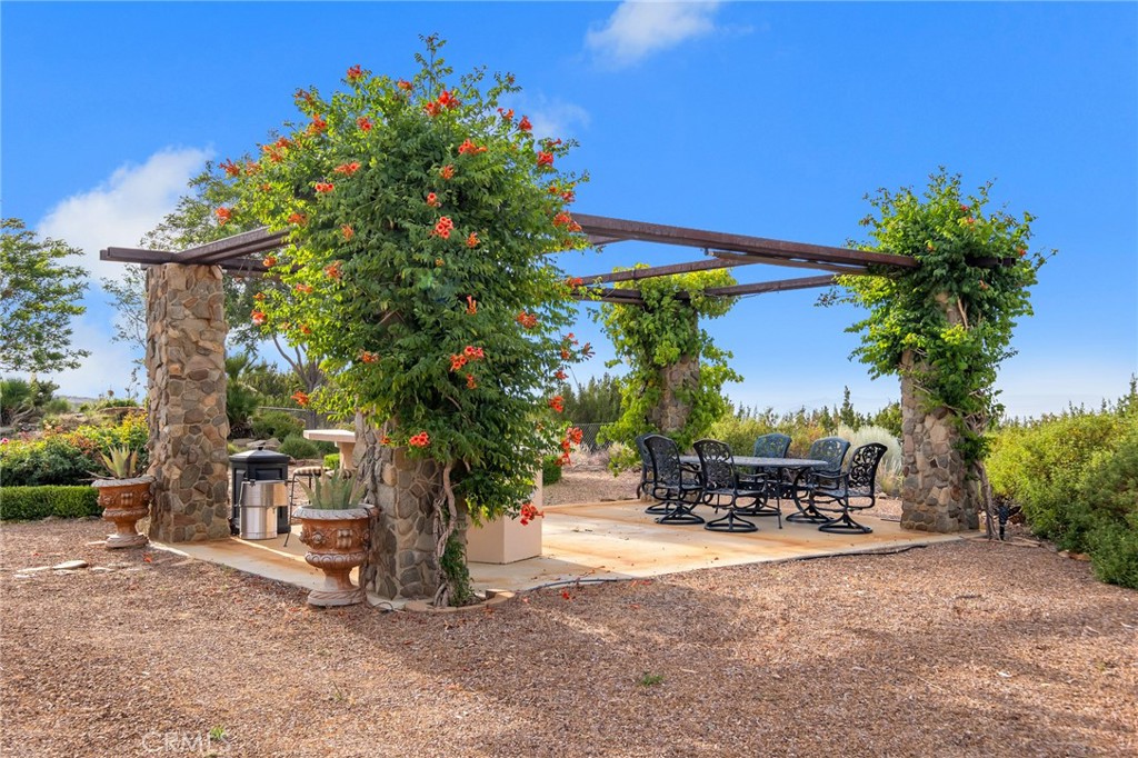 8334 Sky Line Property Photo 44
