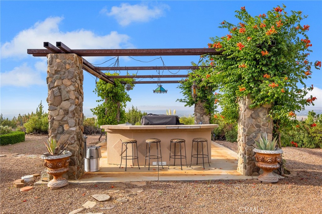 8334 Sky Line Property Photo 45