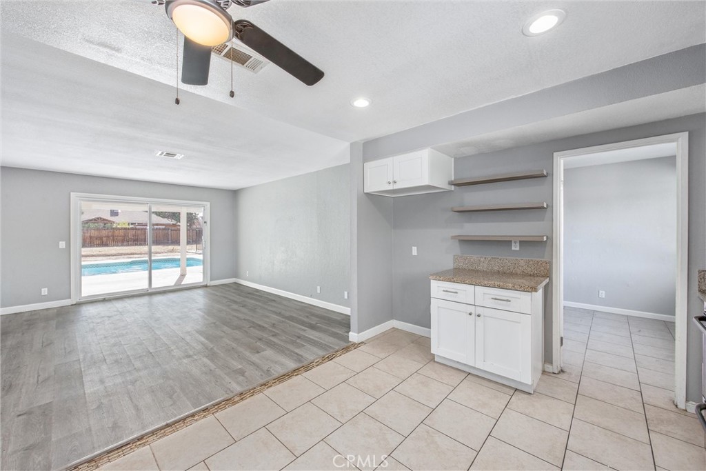7508 Glider Property Photo 14