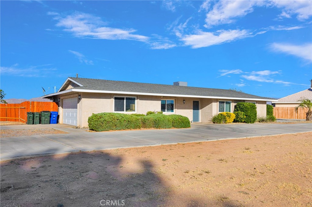 21330 Ramona Property Photo 3