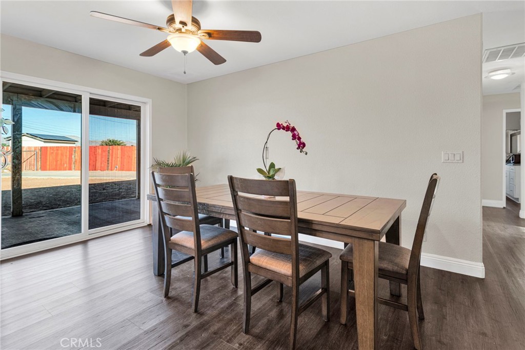 21330 Ramona Property Photo 15