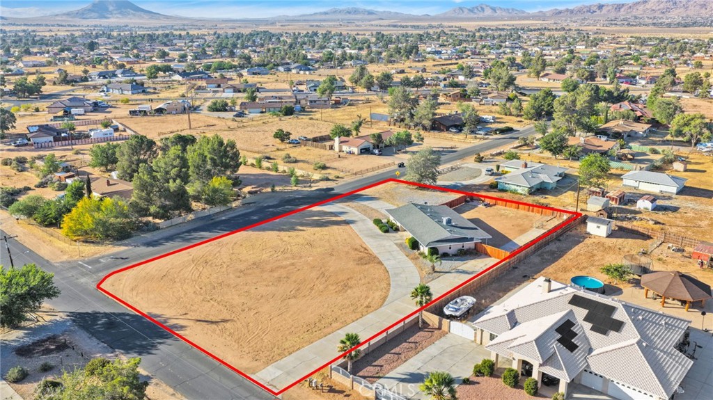 21330 Ramona Property Photo 35