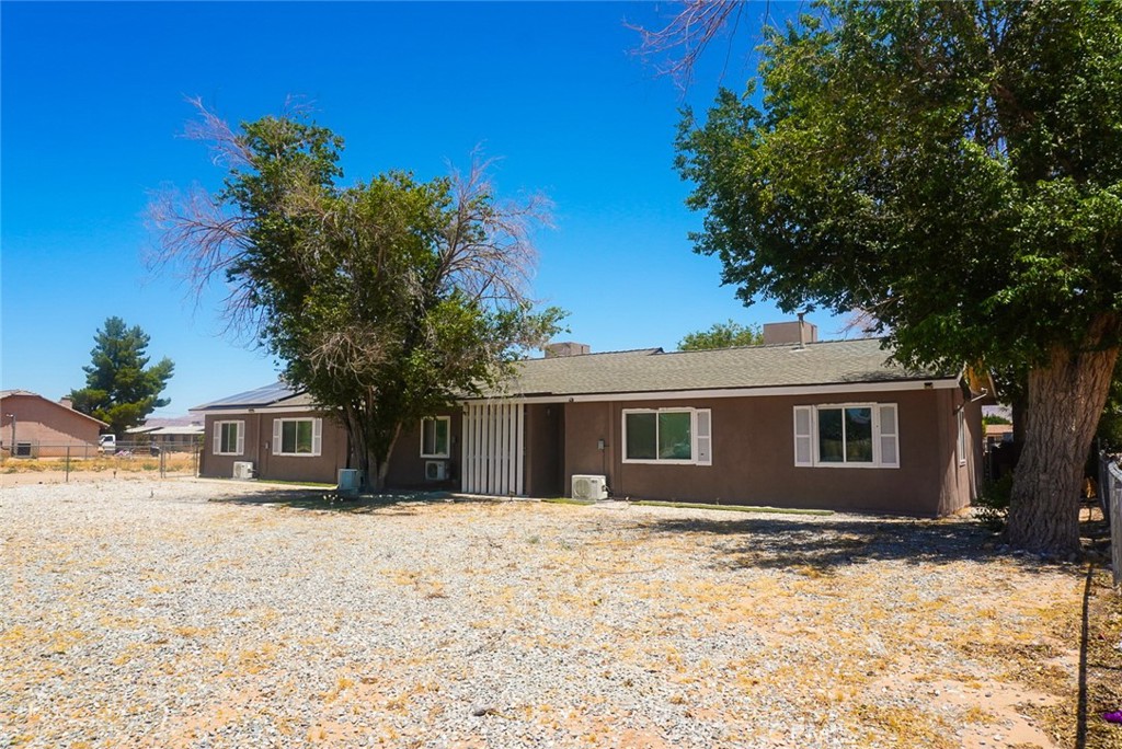 13425 Mohawk Property Photo 3