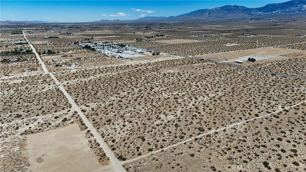 731 Sunset Road Property Photo 3