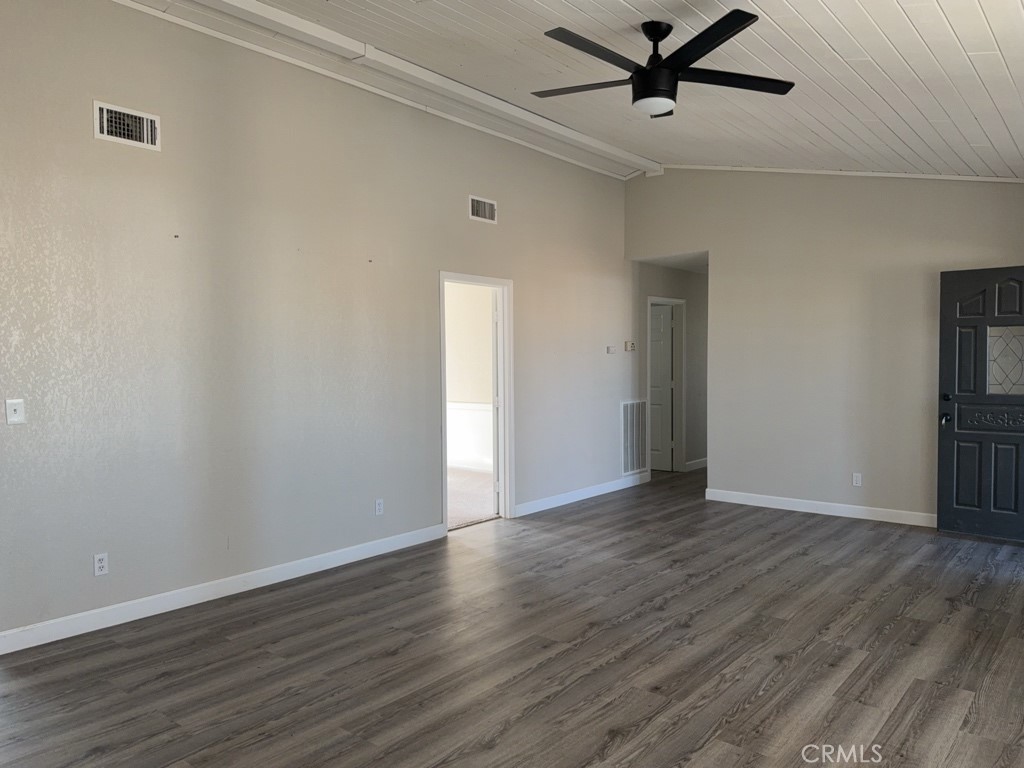 13839 Rincon Property Photo 8