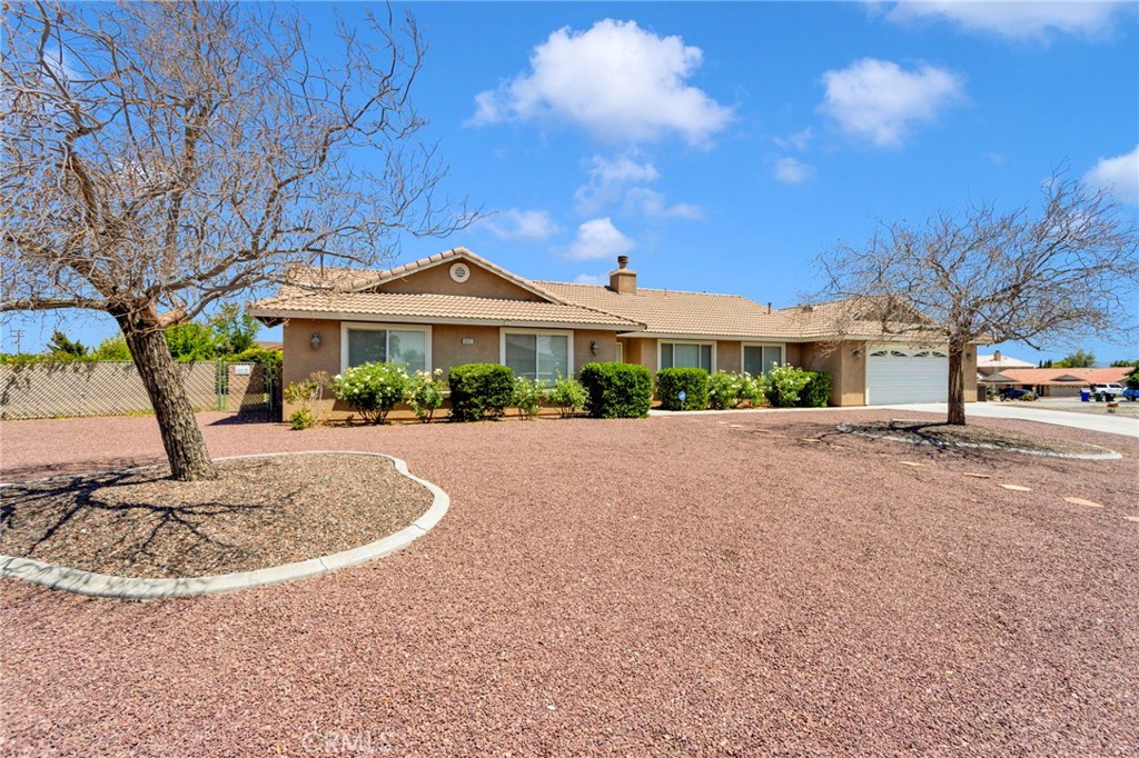 13935 Apple Creek Property Photo 2