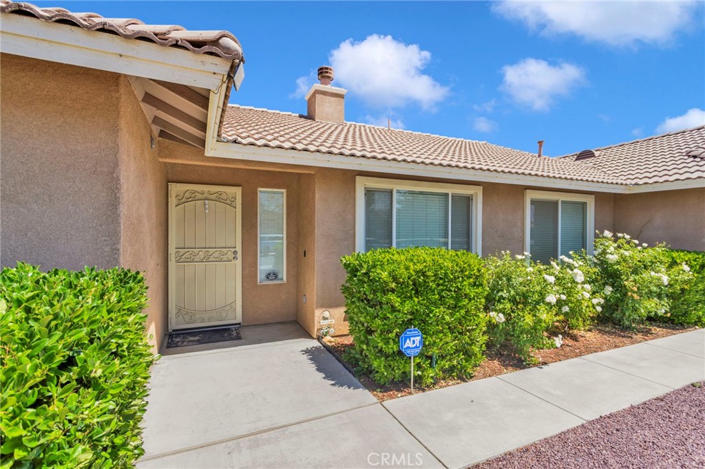 13935 Apple Creek Property Photo 4