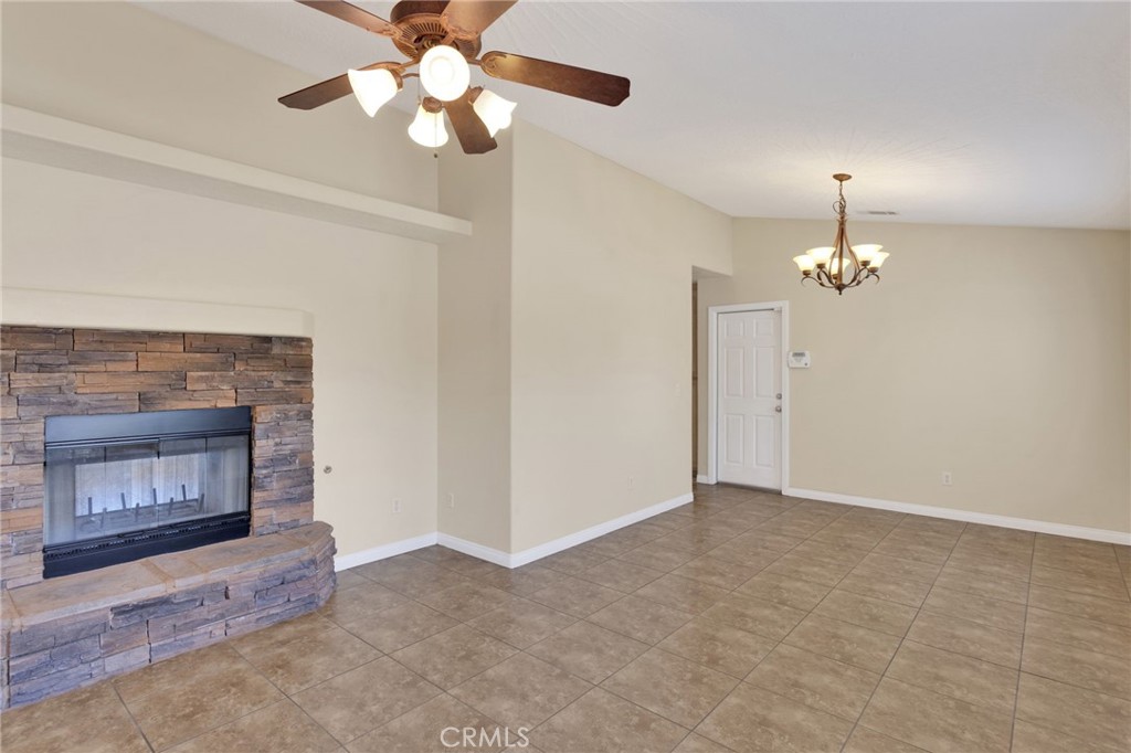 13935 Apple Creek Property Photo 7