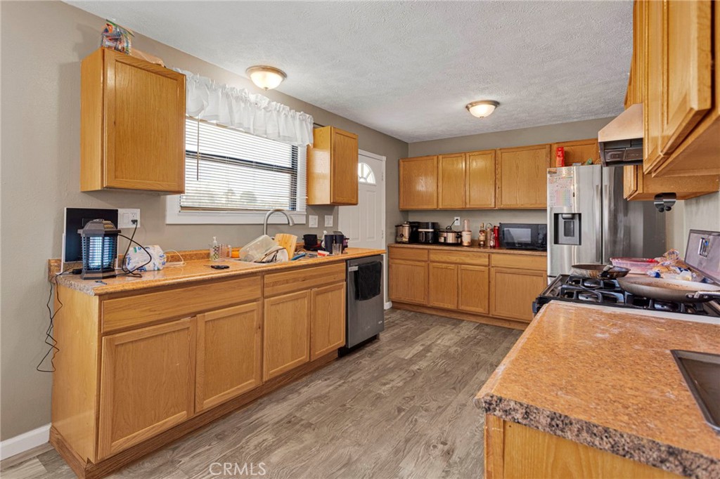 27763 Crestview Property Photo 14