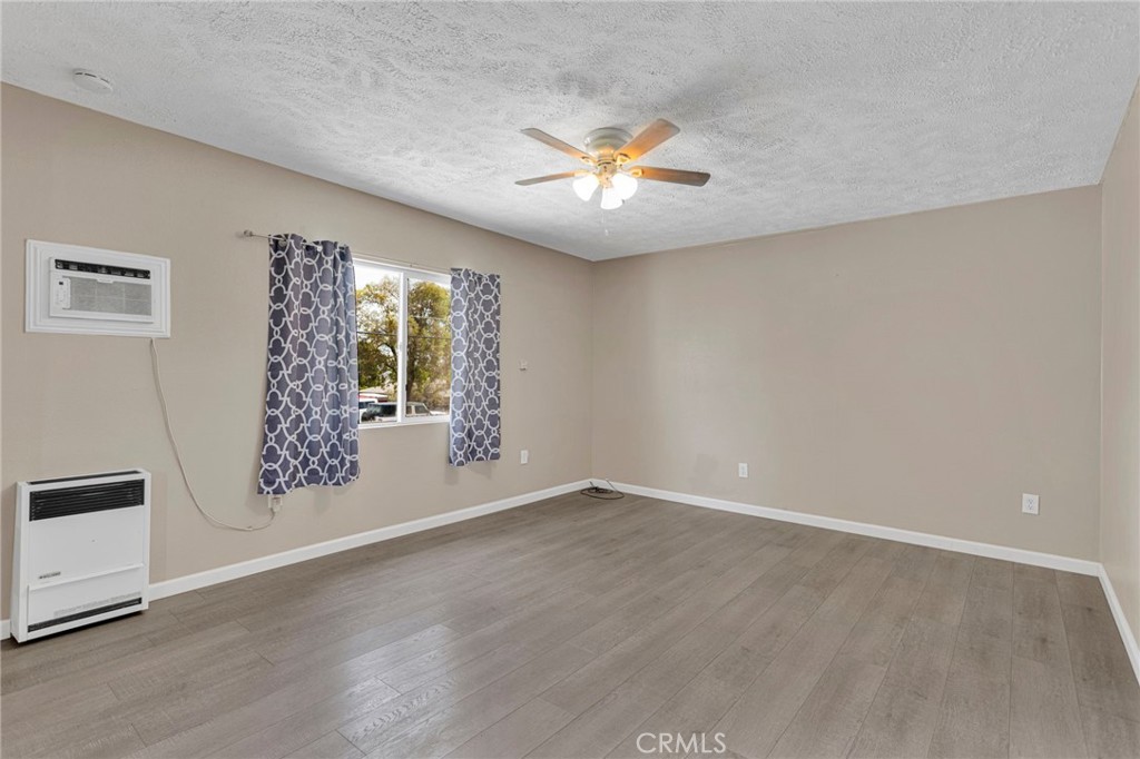 27763 Crestview Property Photo 31