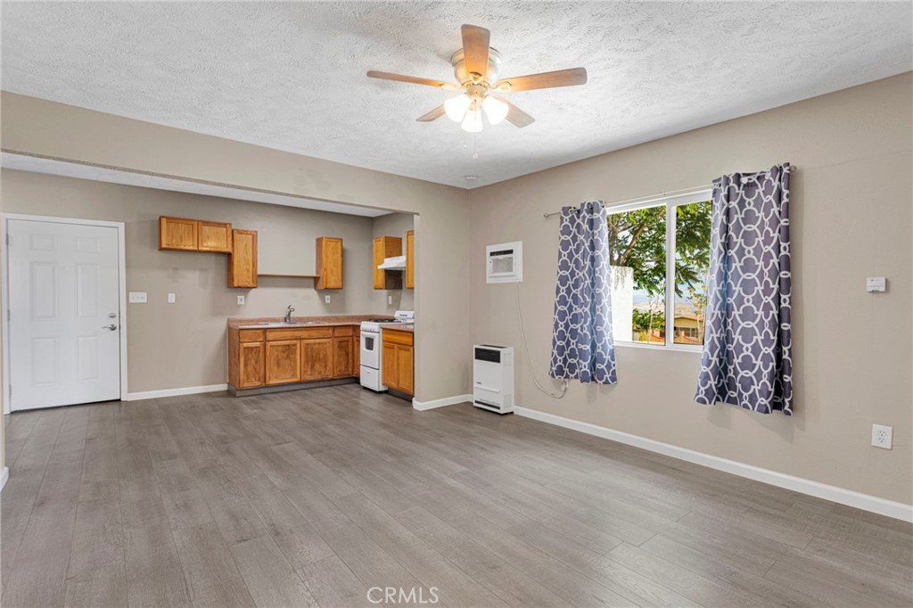 27763 Crestview Property Photo 33
