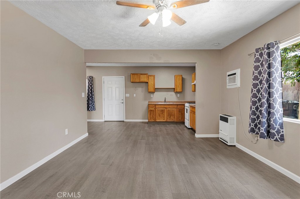 27763 Crestview Property Photo 34