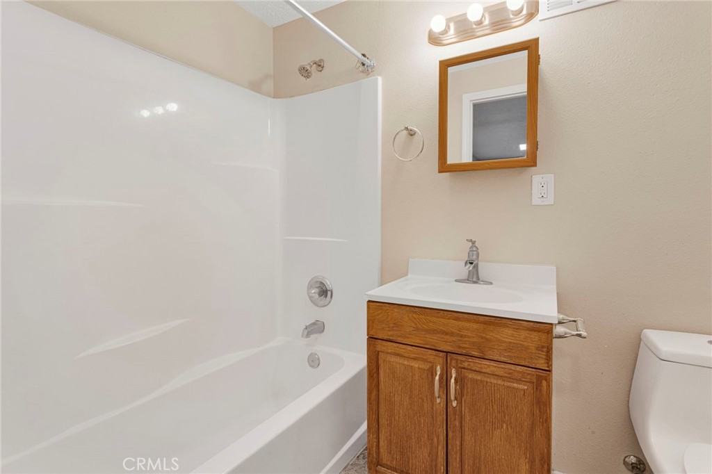 27763 Crestview Property Photo 38