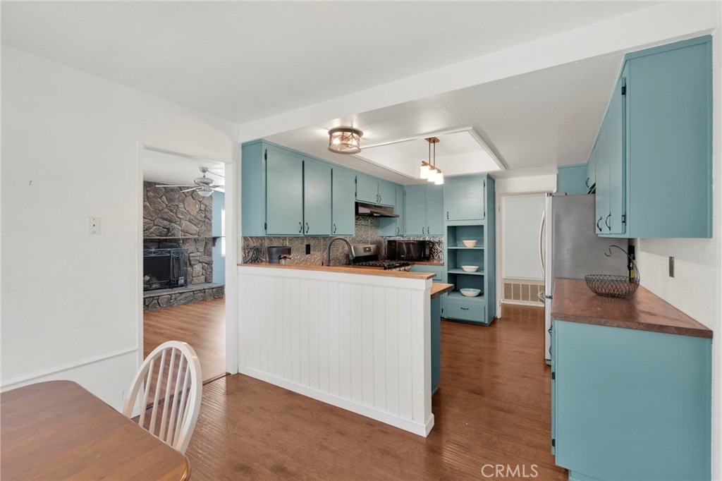 2425 San Fernando Court Property Photo 14
