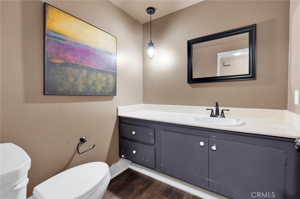 2425 San Fernando Court Property Photo 26