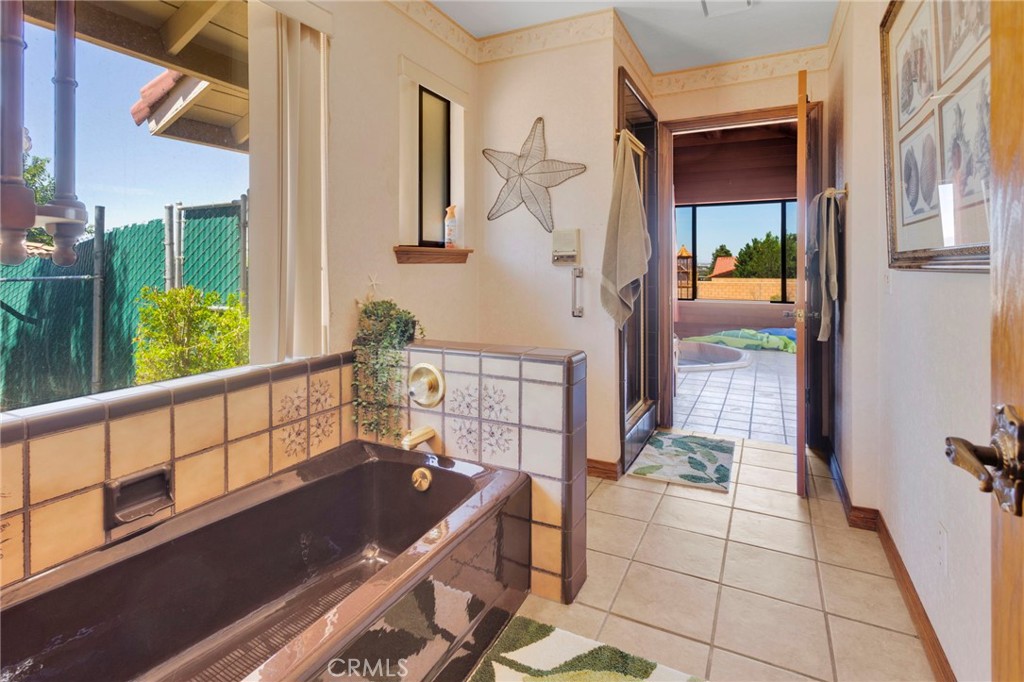 13094 Modoc Court Property Photo 20