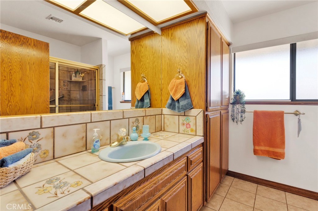 13094 Modoc Court Property Photo 37