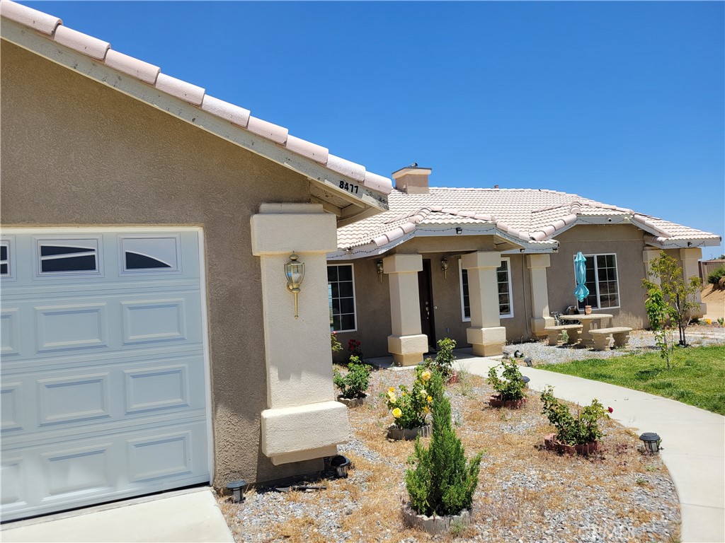 8477 Malpaso Property Photo 4