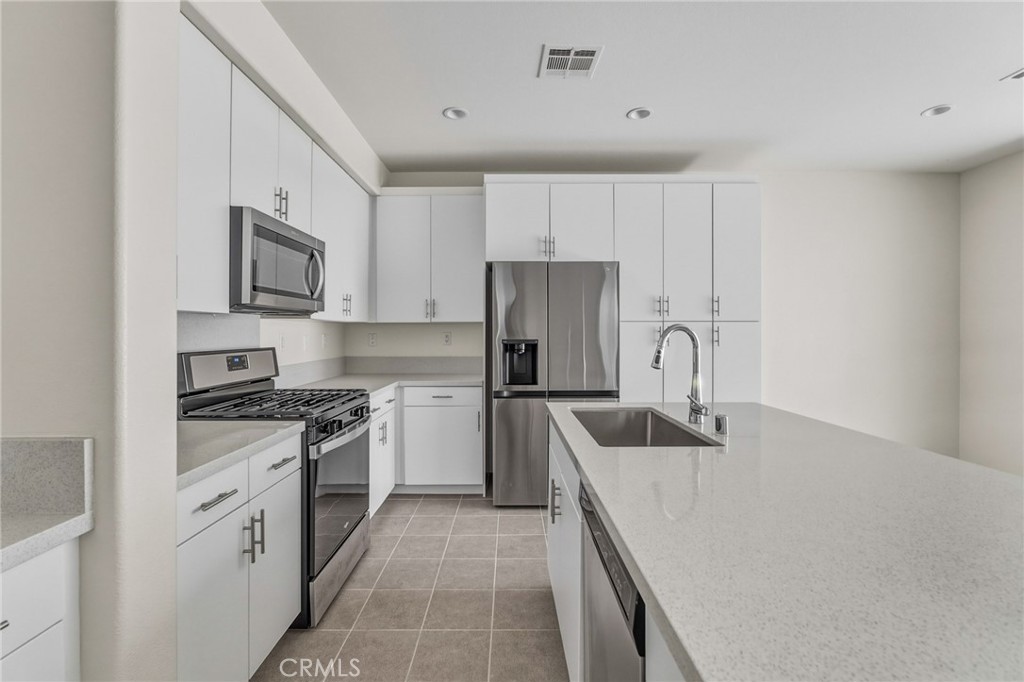 15982 Parkhouse 2 Property Photo 11